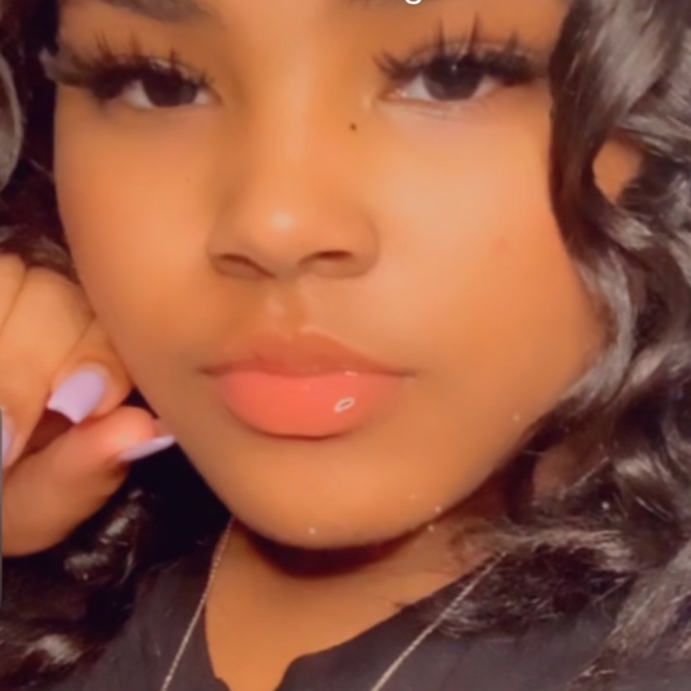 Meet your Posher, A’niah